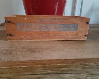 Vintage Cheese Box Mel-O-Bit