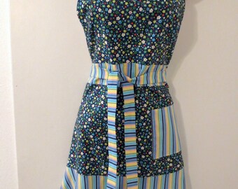 Blue Floral Print Full Apron