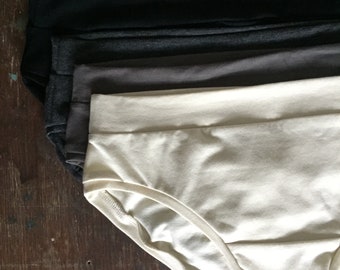 Neutrals 4-pack / BASIC BRIEF / bamboo jersey panties / eco underwear / classic undies / by replicca / size M / ready to ship