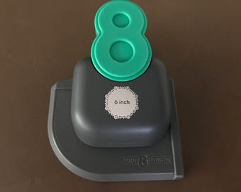 WeRMemory Keepers Mini-8 Punch--Garland