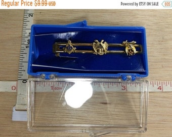10%OFF3DAYSALE Vintage Gold Toned Mason Masonic Fraternal Tie Clip In Case Used