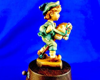 ANRI Sarah Kay Music Box - Giddyup