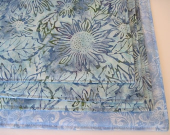Coastal Living Placemats Reversible set of 4 or 6 Aqua Placemats Blue Floral Placemats Blue Batik Placemats Green Blue Table decor