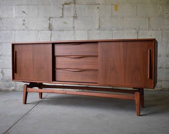 Mid Century Modern styled CREDENZA media stand