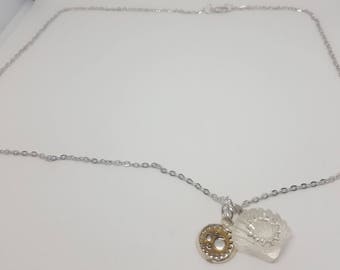 Gear in clear resin sea shell necklace