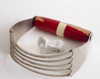 Vintage Sky-Line pastry blender