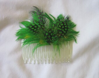 Vintage Pretty Bird Feather Hair Comb