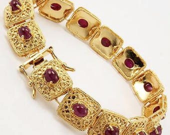 7 CT Cabochon Ruby Gold Bracelet 001
