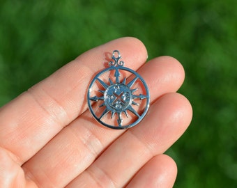 1 Silver Compass Charm SC4023
