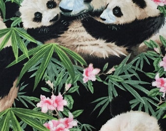 ELIZABETH'S Studio, "PANDAS", 100% Cotton