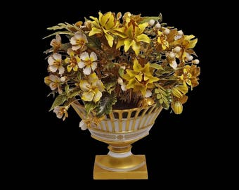 Large Centerpiece Jane Hutcheson Fleurs des Siecles Arrangement in Reticulated Porcelain for Gorham - c. 1970's-80's, US