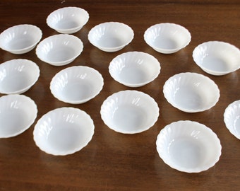 SALE Berry Dessert Bowl, Set of 16, Oven Proof Anchor Hocking, Milk Glass Dish