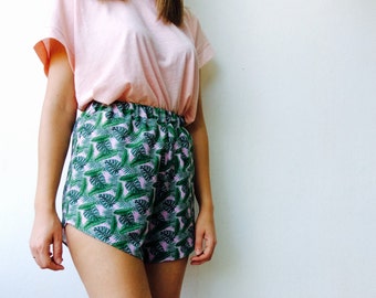 Tropical leafs shorts,Pineapple shorts, high waisted shorts, summer shorts, vintage shorts, funky shorts, pineapple pattern, palm, print art