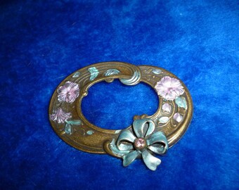 Cech art nouveau pin A328