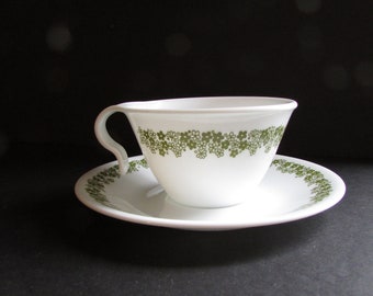 SPRING BLOSSON Crazy Daisy Corelle Hook Handle Cups and Saucers X 4
