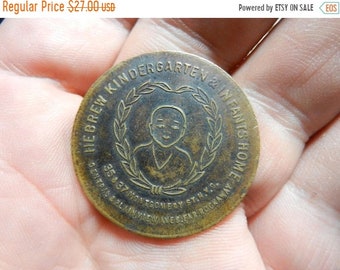 Spring Sale VintageHebrew Kindergarden Infants Home Coin Token Medal Part of Large Token Collection