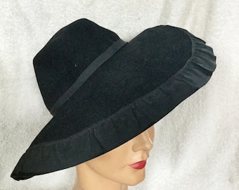 1940s Wide Brimmed Hat
