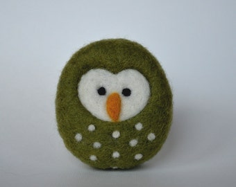 NEEDLE FELTED OWL / Small Needle Felted Green Owl / Made in Maine by Caryn Burwood of Purple Moose Felting