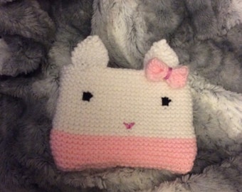 Bunny pouch, knit bunny