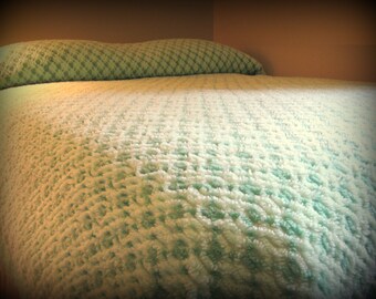 Vintage Chenille Bedspread, Chenille Cotton Blend Bedspread, Green Chenille Comforter