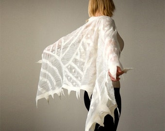 Elegant White nuno felted shawl - scarf - Handmade silk and wool - Special Occasion