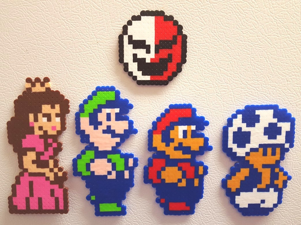 Super Mario perler characters 8 bit perler bead pixel art