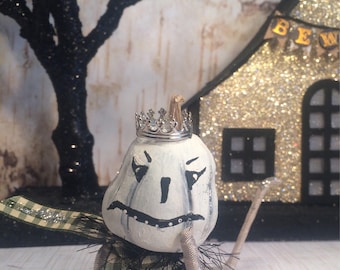 Halloween decor halloween pumpkin party decor cake topper vintage retro inspired art doll anthropomorphic fall decor
