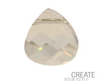 Small Swarovski 6012 Flat briolette in silver shade- 11x10mm - Swarovski pendant - clear crystal