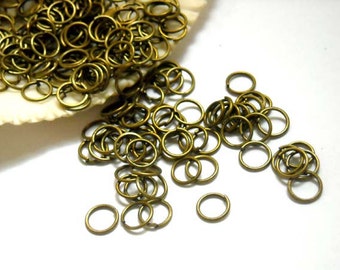 50/100 Antique Bronze Jump Rings 6mm, Open Loop - 11-3