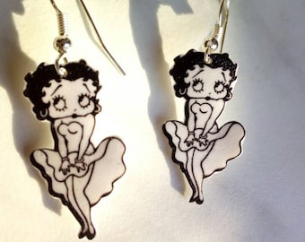 Betty Boop Earrings in shrink plastic, pin up jewelry, gift for her, polyshrink earrings, handmade, plastic jewelry