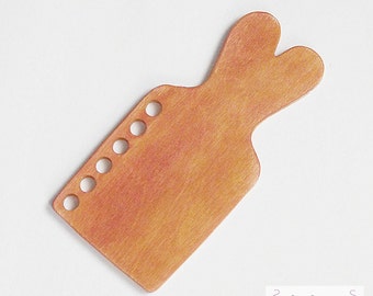 Hand made thread keeper in primitive style- 'Fox'