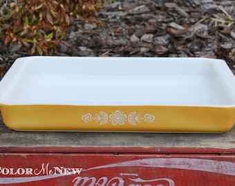 Vintage Butterfly Gold Pyrex Utility Dish 933 - Baking Pan