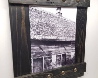 Farmhouse photo frame.