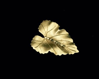 40's Gold and Rhinestone Leaf Brooch VG2440