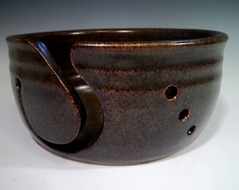 Large Pottery Yarn Bowl / Knitting and Crochet / Handmade Stoneware Ceramic / Unique Gift Idea / Gift for Mom / Knit Projects / Yarn Storage
