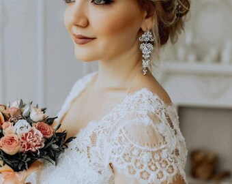 KYLIE Chandelier Vintage Crystal Bridal Earrings Long Victorian Style Earrings Wedding Jewelry drop wedding Silver 1920s Gatsby Earrings
