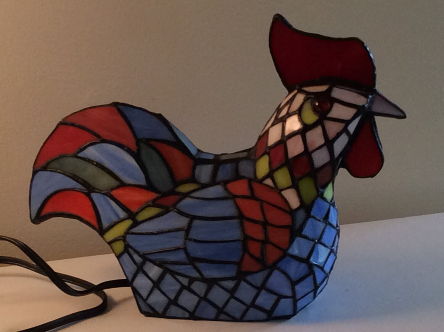 Style Stained Glass Rooster Lamp Zoom