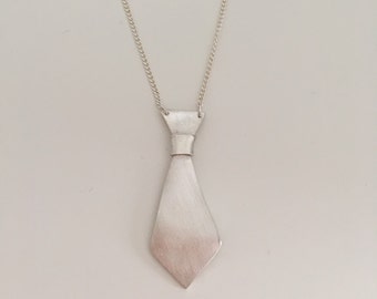 Tie necklace made of fine silver with sterling silver chain