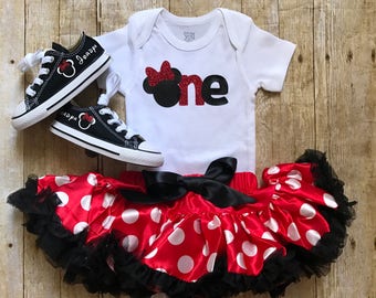 Minnie Mouse Birthday outfit, match your chucks. Birthday girl tutu and onesie Minnie and Mickey Ears.