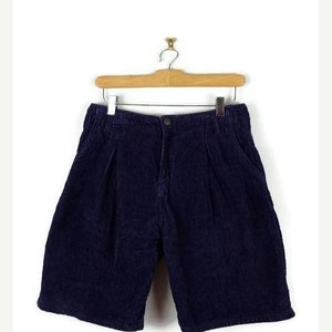 ON SALE Vintage Purple Corduroy High waist Flare Shorts from 90's/W27*