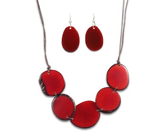 Eco Friendly Necklace and Earrings Nella Tagua Necklace Set