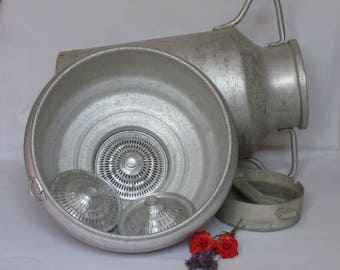 Large aluminum milk jug / Aluminum container / Vintage milk jug / Milk jug / Kitchen decoration / French vintage / Housewarning / home gift