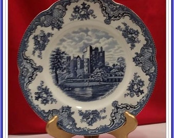 Vintage Johnson Bros Old Britain Castles Blue 10" Dinner Plate England