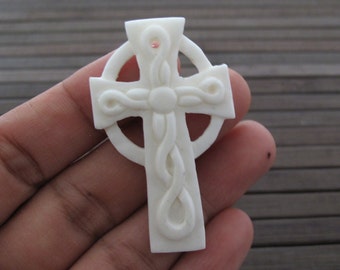Carved bone Cross, Religious symbol. Cross pendant, Jewelry making Supplies S7236