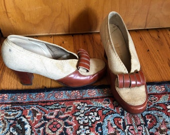 1930s spectator pumps, size 5 1/2