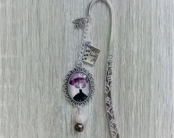 Large bookmark "Romance" theme