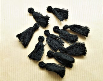 Lot of 10 pompons black fringed tassels, cotton