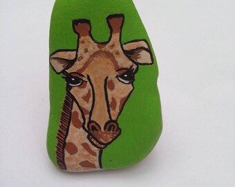 handmade painted giraffe Pebble