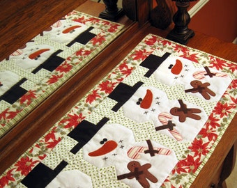 Be Merry! PDF Christmas Table Runner Pattern
