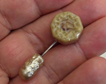 Vintage Amazing UNKNOWN MATERIAL Stick Tie Pin /m1